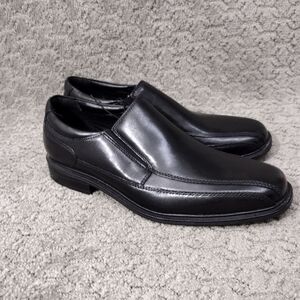 NWOT Kenneth Cole Slip On Loafer Black Men's‎ Size 8.5 US